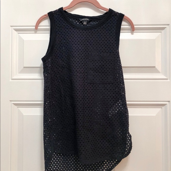 Banana Republic Black Mesh Pocket Tank XS! - Picture 3 of 6